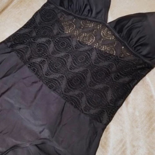 Bonprix black one-piece swimsuit new, size EUR 46