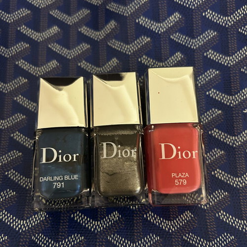 Dior nail polish set of 3, like new, decorative