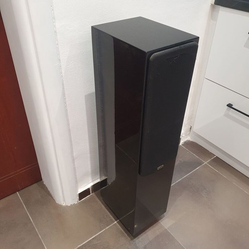 Quad floor speakers set 5 pieces and subwoofer 80w like new, pianoblack