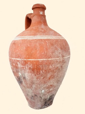 Authentic Refugee Clay Botza 1920 Kavala used, handmade red clay