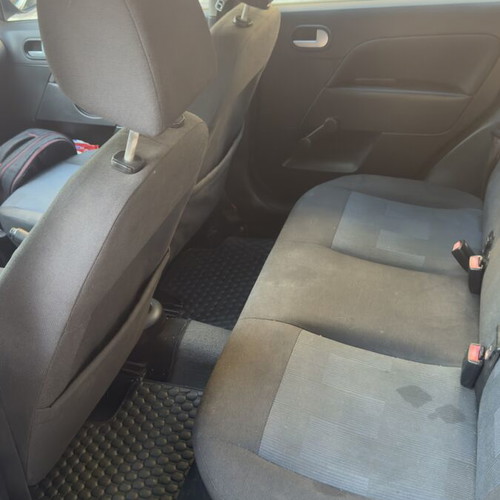 Ford Fiesta 1400cc ebony, 2007 model