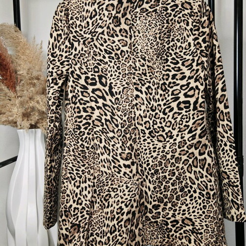 Animal Print ENZZO Jacket like new with fuchsia satin lining
