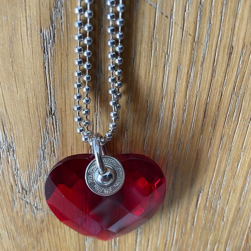 Folli Follie necklace red heart like new with long chain