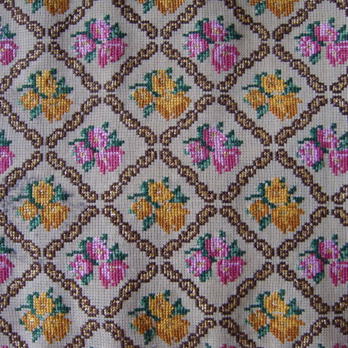Vintage Handmade Embroidered Table Runner Agros like new