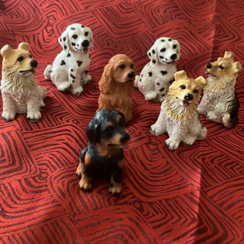 Decorative dog figurines set of 7 new