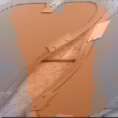 Ξύλινος καθρέφτης τοίχου με διακοσμητικό ρόδακα ξυλόγλυπτο μεταχειρισμένος 52x60 εκ.