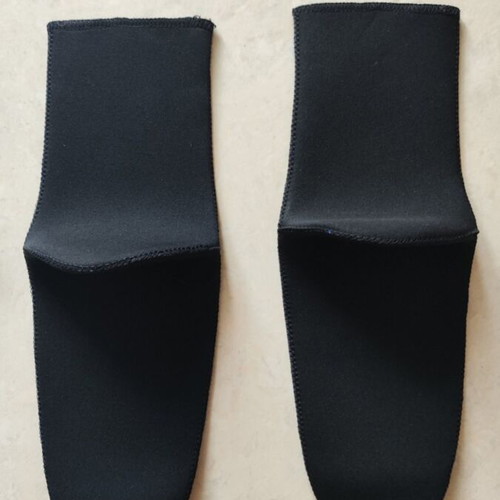 Apnea Anatomic 3mm neoprene socks, large, double-lined