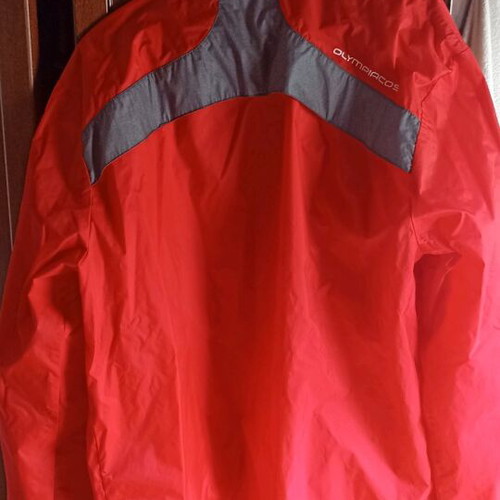 Olympiakos Puma windbreaker waterproof jacket like new, size Large