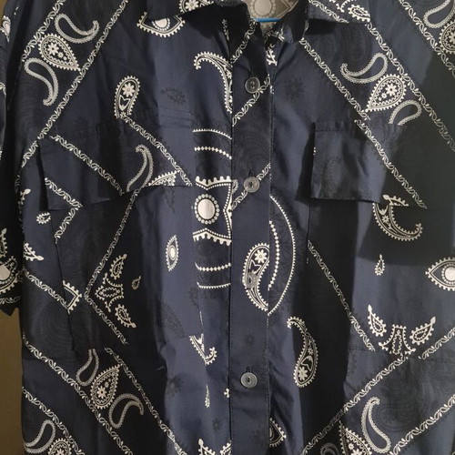 KRVN shirt like new, unisex, black and blue
