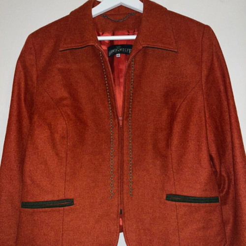Berwin & Wolff women's jacket 40/L wool like new, brick color