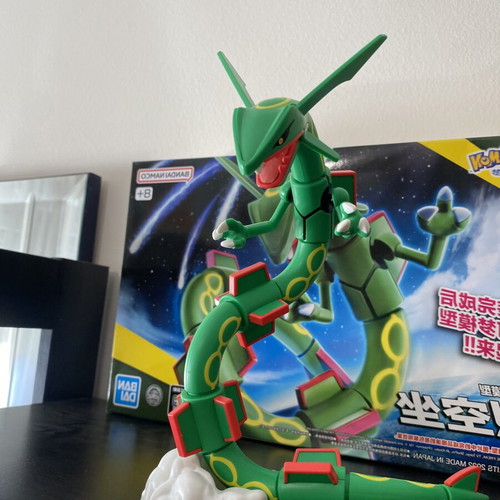 Pokemon Rayquaza Bandai figure new, Emerald legendary