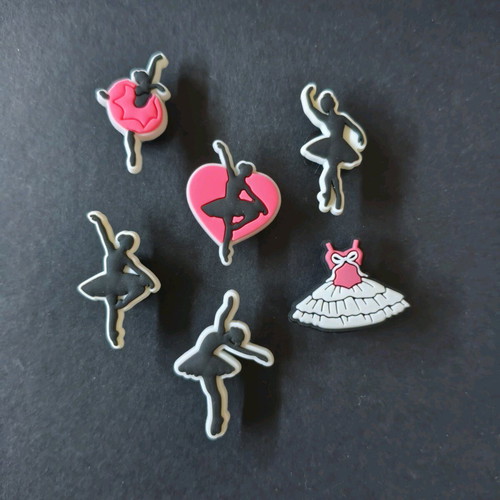 Crocs charms Ballet Love set like new, pink multicolor