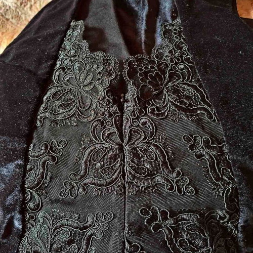 CoolCat Velvet Romper Playsuit black, like new, goth style, size M