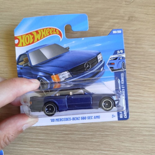 Hot Wheels Mercedes 560, Porsche 944 Turbo, Cobra 427 pack new