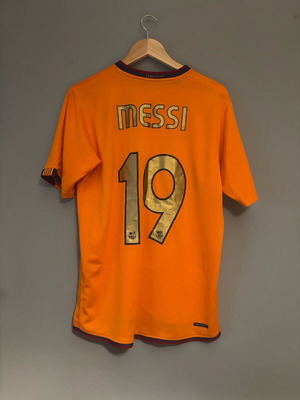 Barcelona Messi 19 football jersey used, collectible