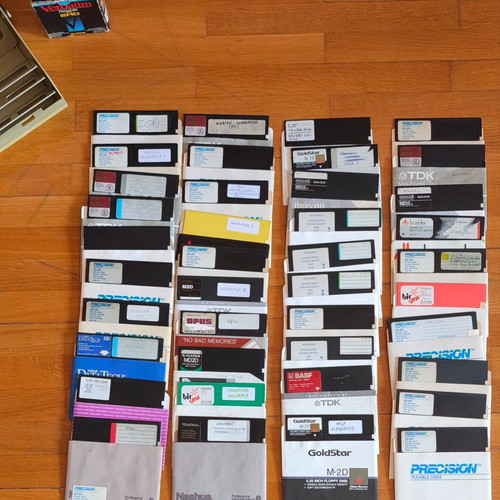 Floppy disks used, pack of 40 5.25'' and 10 3.5'' with vintage case