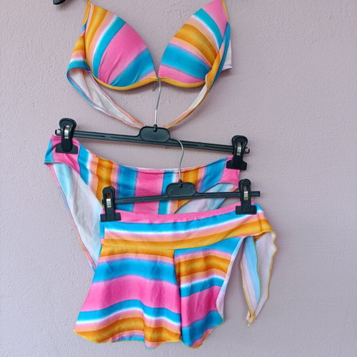 Swimwear set 3 pieces like new, multicolor striped bikini with mini skirt