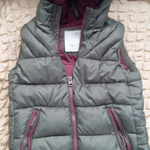 Shirt and sleeveless jacket like new for boys 5-6 years
