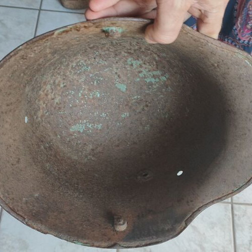 German WW1 helmet used with original paint remnants