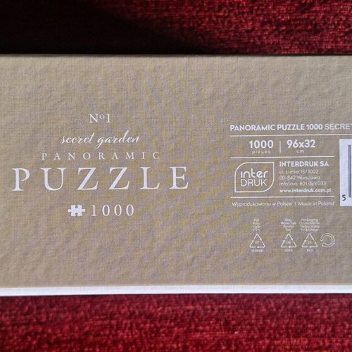 Panoramic puzzle Secret Garden 1000 pieces like new