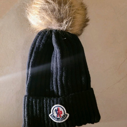 Moncler hat with detachable pompom, new, unisex, black and blue