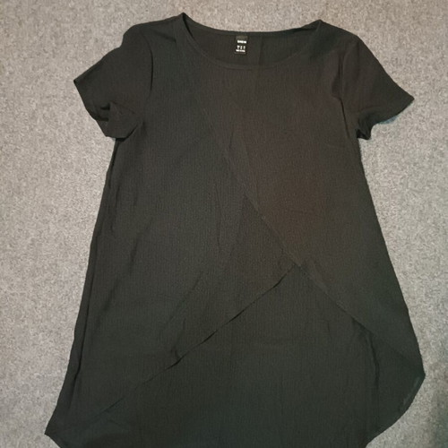 Shein black asymmetrical short-sleeve blouse like new