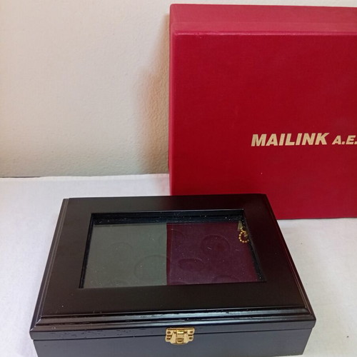 Mailink wooden coin case, black, modern luxury