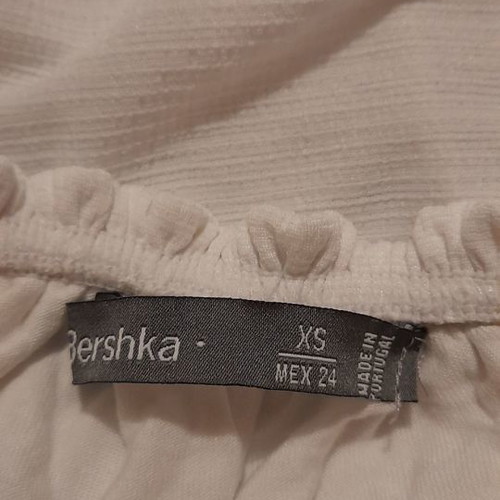 Μπλούζα λευκή Bershka XS σαν καινούργια