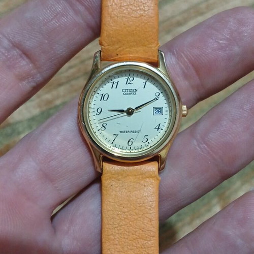 Citizen Quartz watch used, vintage gold tone, women's