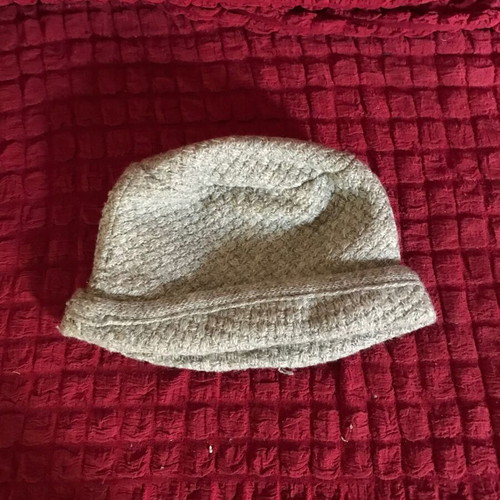 Knitted women's bucket hat like new, grey