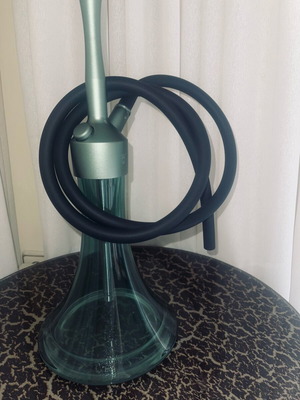 Hookah new with all accessories, charcoal and flavors