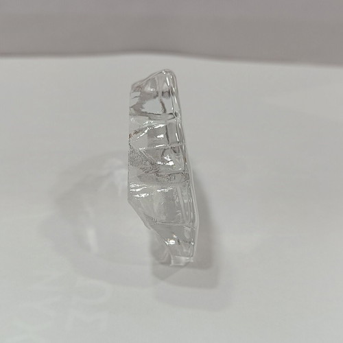 Mats Jonasson Polar Bear Crystal Paperweight used