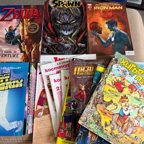 Scott Pilgrim manga complete set with comics and posters new