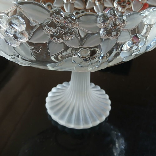 Vintage decorative bowl used, ideal for fruits or sweets