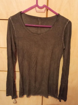 Grey blouse small like new