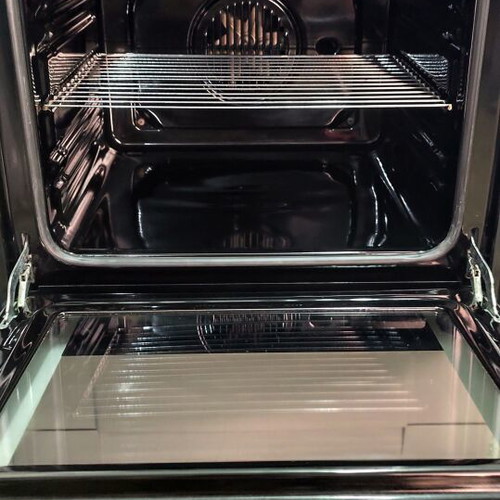Indesit Ceramic Stove like new, fully functional