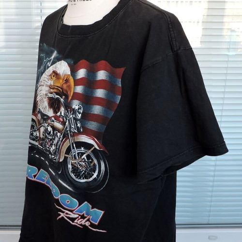 Let The Freedom Ride men's Red Rock t-shirt used, size XXL