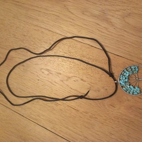 Tree of Life pendant like new, blue