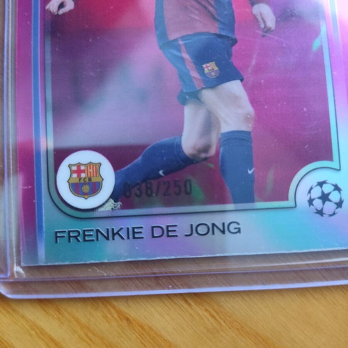 Topps Chrome Barcelona Frankie De Jong card like new