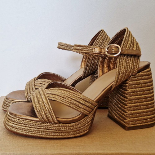 Castaner Valle/142 gold platform sandals size 38 new