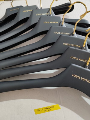 Louis Vuitton κρεμάστρες ρούχων, σετ 8, 40 εκ.
