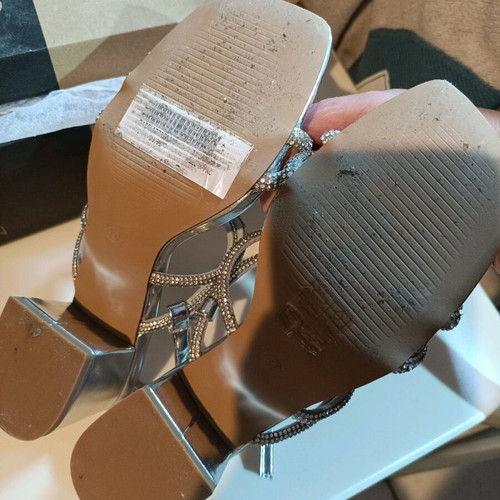 Silver sandal with rhinestones Seven size 36 like new