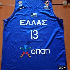 Εθνική μπάσκετ Μποχωρίδης, φορεμένη