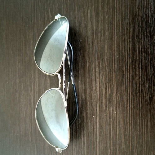 Ray-Ban Aviator RB 3025 5814 sunglasses used silver frame with green G15 lenses