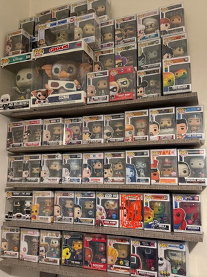 Συλλογή Funko Pop 59 τεμαχίων σαν καινούργια με μεγάλα size