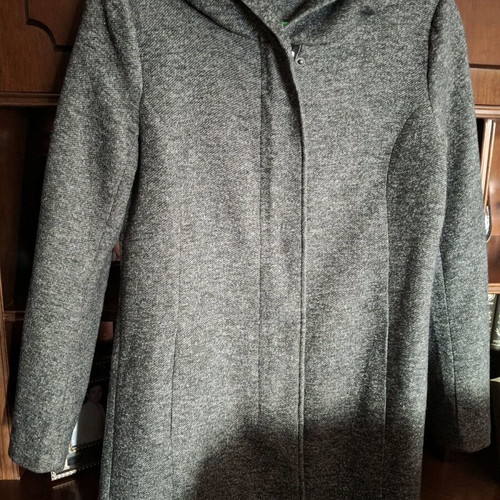 Only coat grey above the knee like new, size M