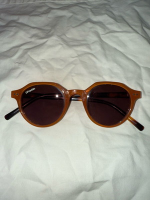 D.Franklin unisex sunglasses used, brown
