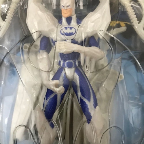 Glacier Shield Batman Legends of the Dark Knight action figure Hasbro 1997 DC Comics