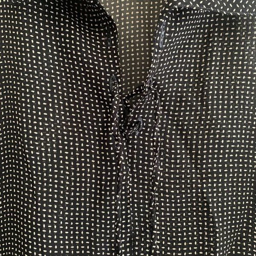 Top size L used, black and white
