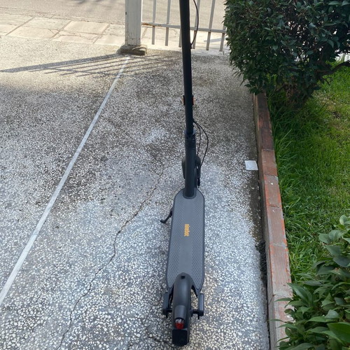 Segway Ninebot MAX G30 electric scooter used, 65 km range